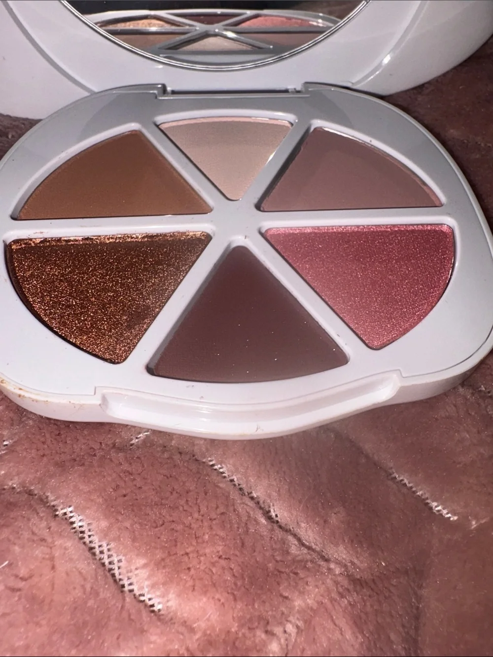 Too Faced Pretty Puppy Eyeshadow Palette